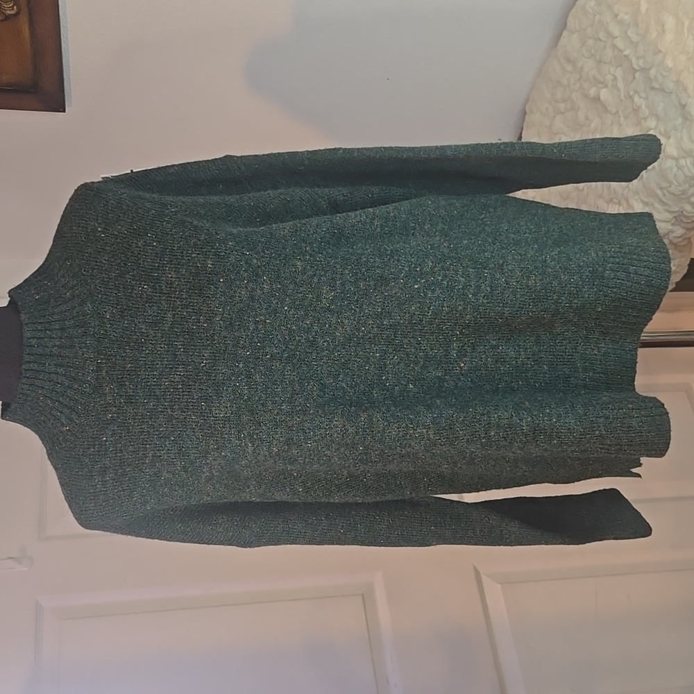 Well Worn Dark Green Knit Sweater